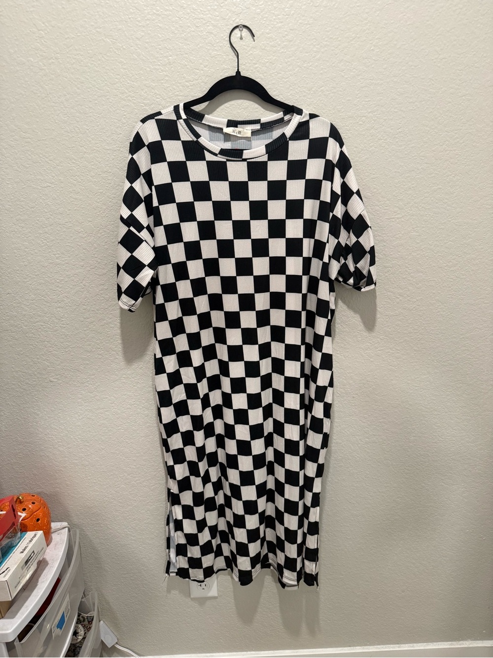 Checkerboard Midi T-Shirt Dress - Black & White
